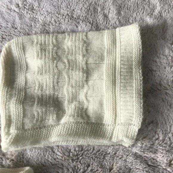 Knit Baby Bonnet & Sock Set - Picture 5 of 6